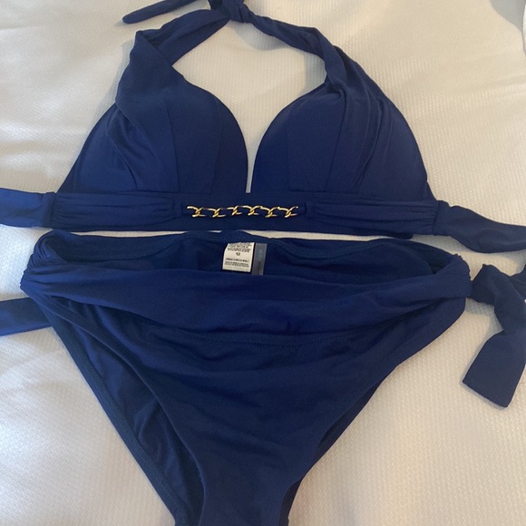 Blue rod Beatte size 12.  Two piece swim suit. - Picture 2 of 4
